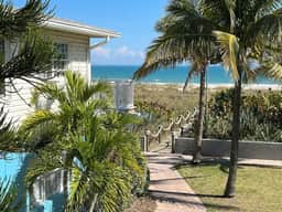 2BR Beachfront Townhouse w/ private beach access - Image 5