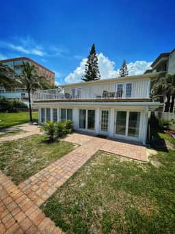 2BR Oceanfront Townhouse w/ private beach access - Image 5
