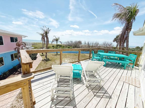 Stunning 3 Bedroom Oceanfront Villa in Cocoa Beach with Private Beach Access - Image 1